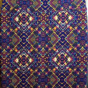 NWOT Multi Geo Print Cassie Large